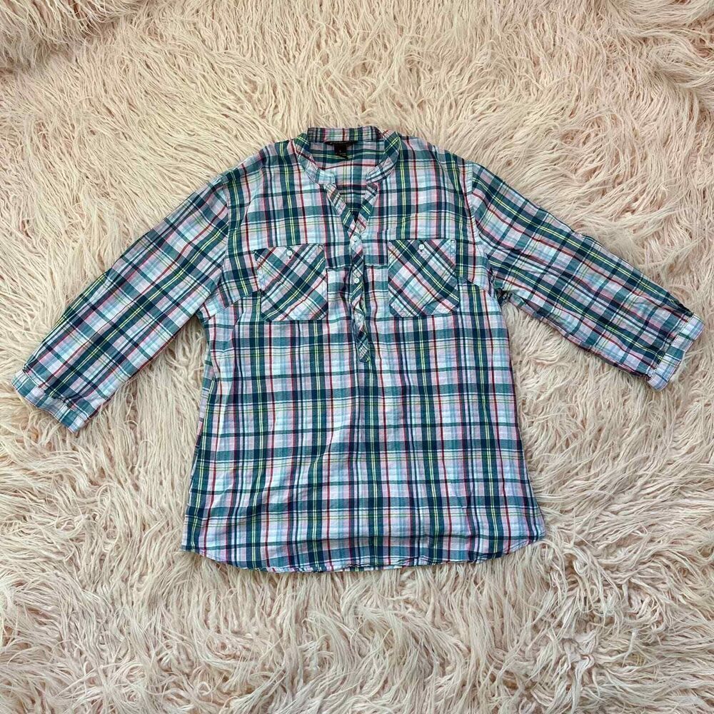 Women’s Large Plaid Blouse